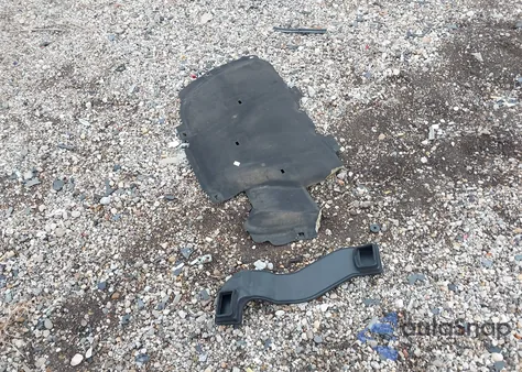 2013 Volvo C70 T5 из США, поврежденный, VIN YV1672MC0DJ144003